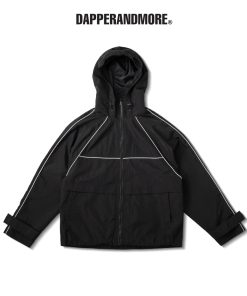 Áo Khoác Gió DAPPERANDMORE Basic Line Windbreaker Jacket Vải Dù 2 Lớp Đính Tag Kim Loại-thoitrangcenter