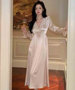 Váy ngủ phong cách thuần khiết của Pháp dành cho nữ