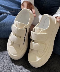 Giày thể thao lười 2 quai dán tiện lợi thời trang hai màu đen be - DI ĐÚNG SIZE-thoitrangcenter