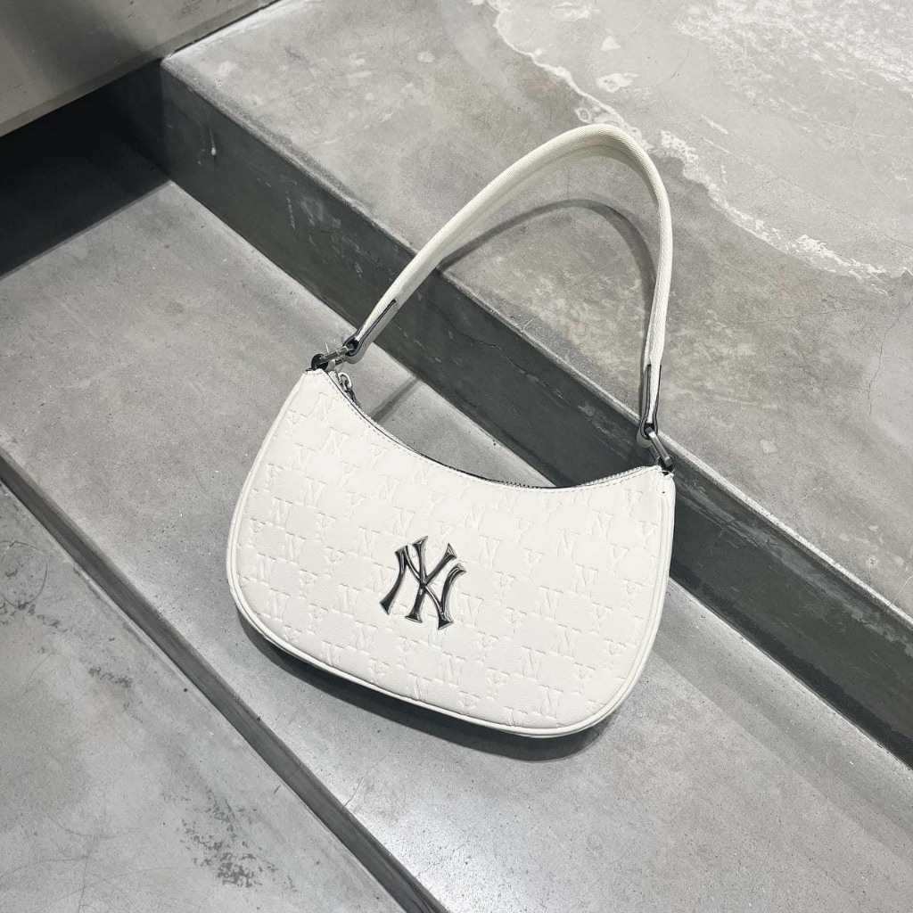 Túi nữ túi kẹp nách mlb ny size 21 dập chữ hàng xuất sịn-thoitrangcenter