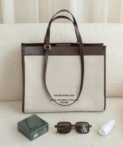 túi hình hộp cỡ lớn. Đi học