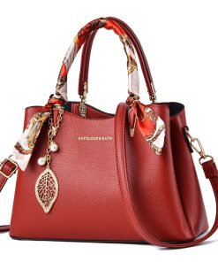 đeo vai tặng khăn lụa đẹp sang trọng đi tiệc size 28cm-thoitrangcenter