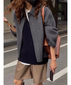 - SẴN Áo khoác dạ ép dài tay cổ bẻ khoá rút trơn màu dáng vừa phong cách đơn giản-thoitrangcenter