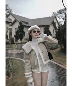 Cổ Bẻ Viền Lông Khuy Chốt Hot Hit SIÊU  Thời Trang SIÊU THỒI THƯỢNG QCL1 SN21-thoitrangcenter