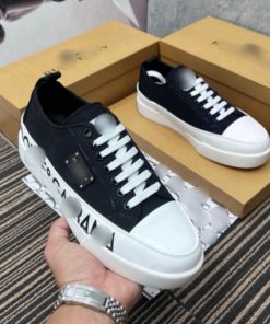 Phong Cách Độc Đáo Hot Trend-thoitrangcenter