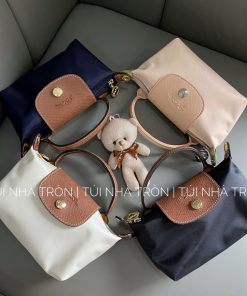 (Tặng kèm charm gấu-Ảnh thật shop tự chụp) Túi mini siêu xinh kèm dây da đeo chéo đựng vừa đt pamyeuoi-thoitrangcenter