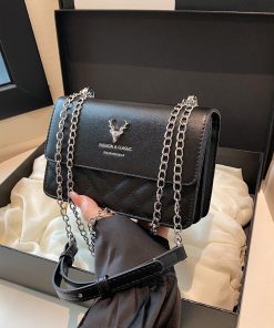 Túi xách nữ đeo chéo vai dáng vuông dây xích fullbox màu đen trắng 7K STORE TX39-thoitrangcenter